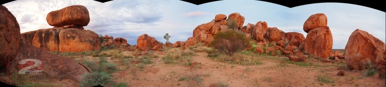 devils-marbles_02.jpg