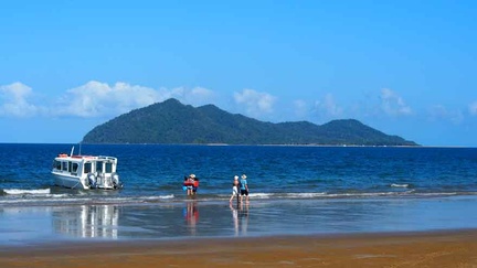 Mission Beach Dunk Island water taxi